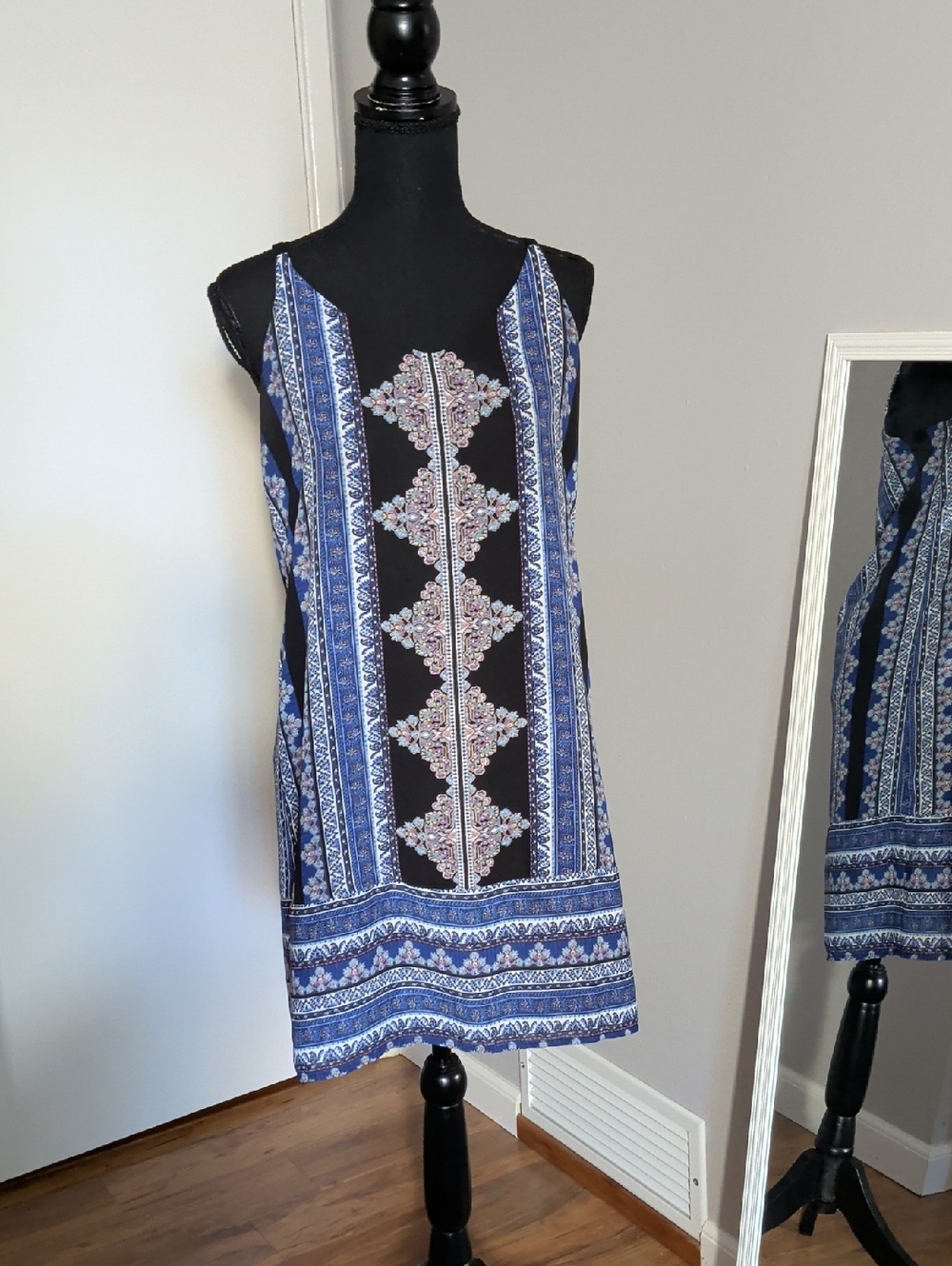 Pink Republic Blue and Black Sleeveless Mini Dress